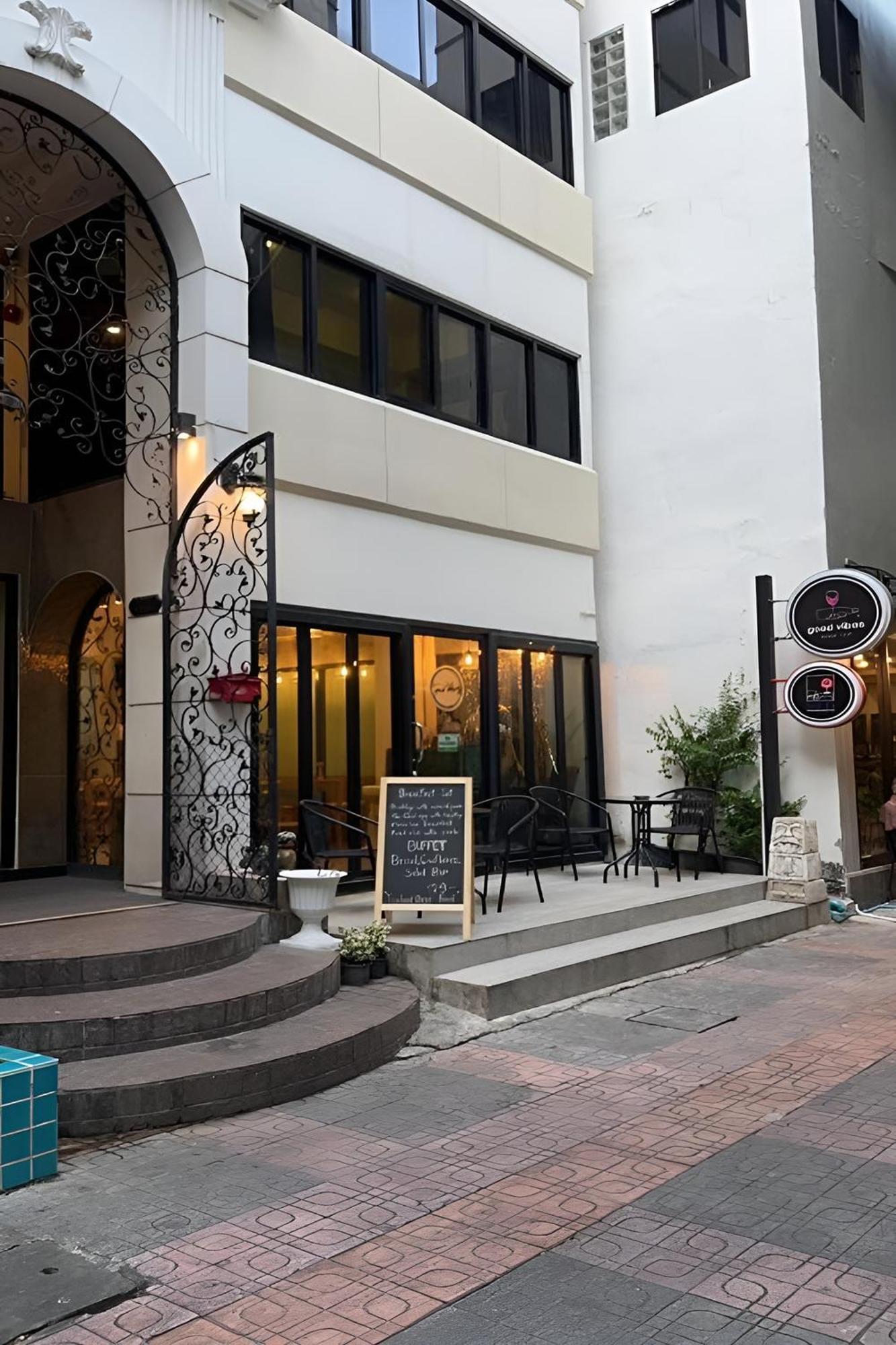 Bnb98 Silom Hotel Μπανγκόκ Εξωτερικό φωτογραφία