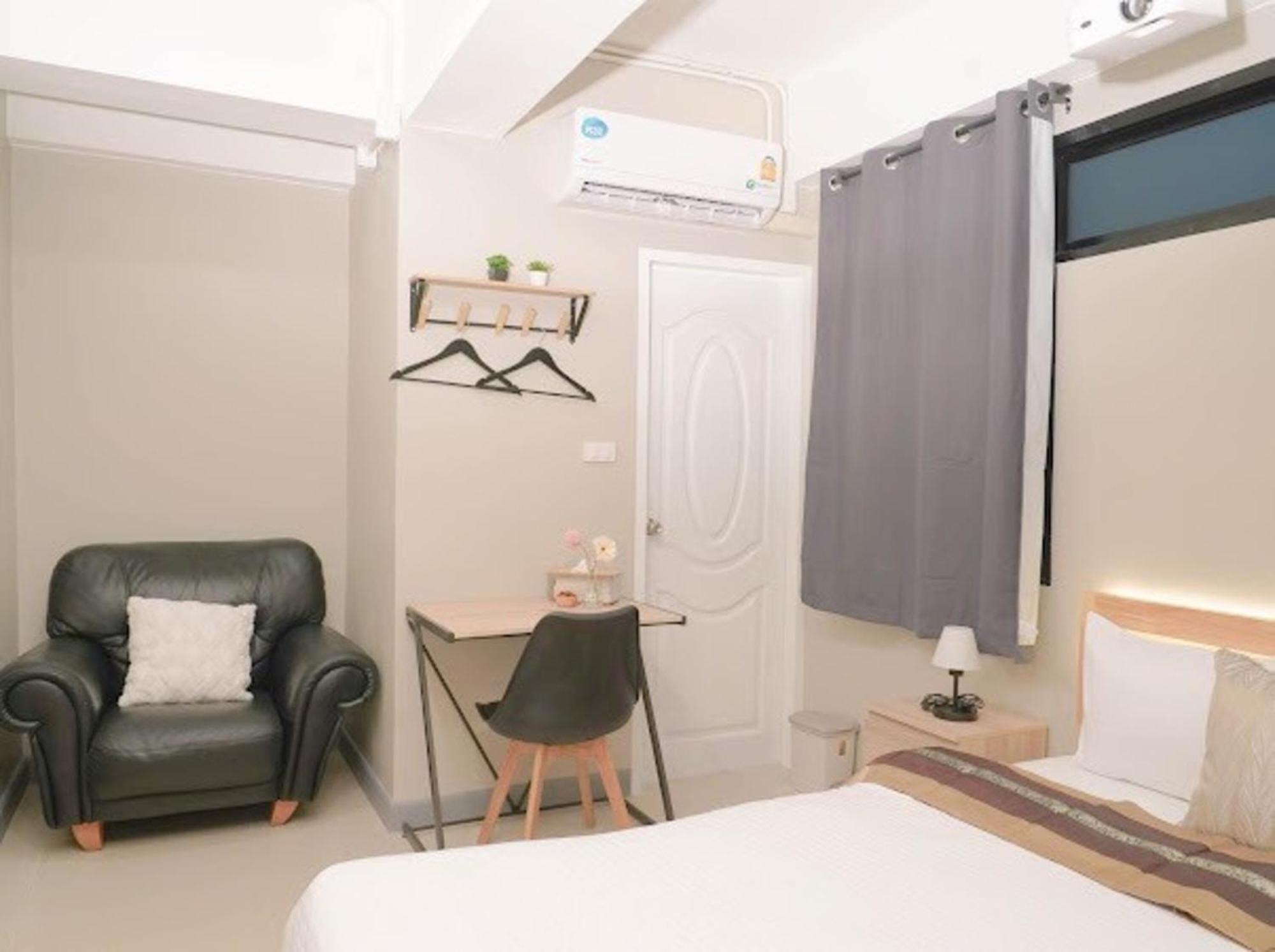 Bnb98 Silom Hotel Μπανγκόκ Εξωτερικό φωτογραφία